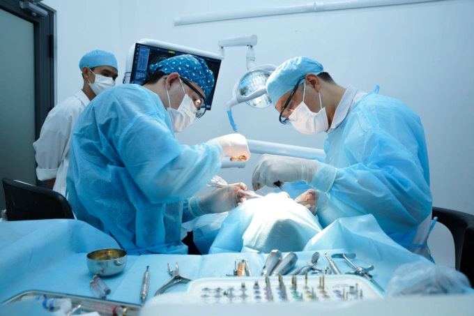 Parkview triển khai chuỗi dịch vụ hỗ trợ kiều bào làm răng